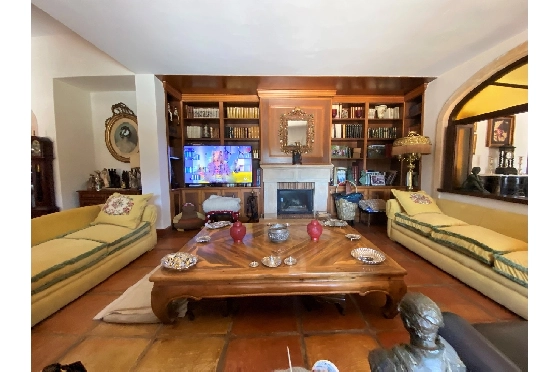 Finca in Denia zu verkaufen, Living area 450 m², Baujahr 1985, + Ofen, Klimaanlage, Plot 17000 m², 8 Schlafzimmer, 4 Badezimmer, Pool, ref.: SC-T0617-11