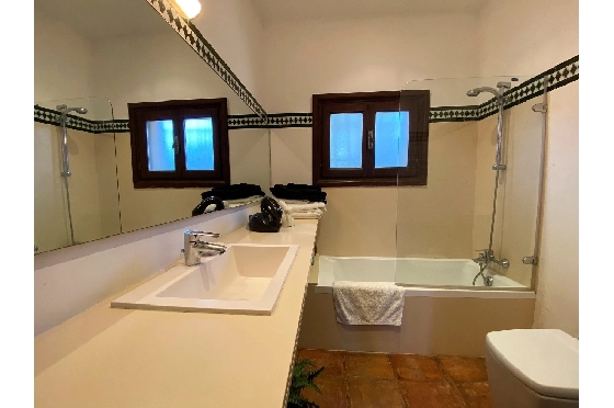 Finca in Denia zu verkaufen, Living area 450 m², Baujahr 1985, + Ofen, Klimaanlage, Plot 17000 m², 8 Schlafzimmer, 4 Badezimmer, Pool, ref.: SC-T0617-23