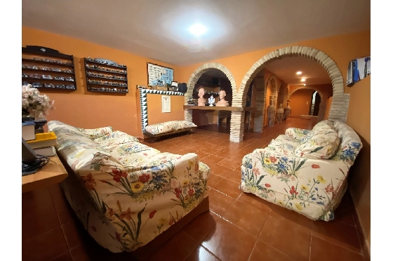 Finca in Denia zu verkaufen, Living area 450 m², Baujahr 1985, + Ofen, Klimaanlage, Plot 17000 m², 8 Schlafzimmer, 4 Badezimmer, Pool, ref.: SC-T0617-29