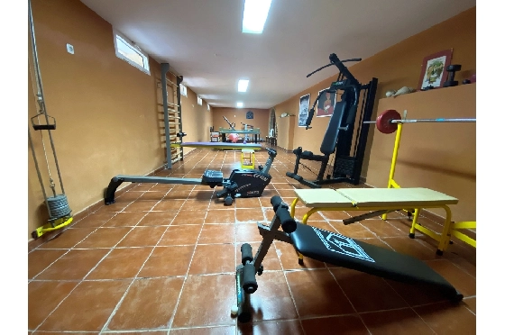 Finca in Denia zu verkaufen, Living area 450 m², Baujahr 1985, + Ofen, Klimaanlage, Plot 17000 m², 8 Schlafzimmer, 4 Badezimmer, Pool, ref.: SC-T0617-30