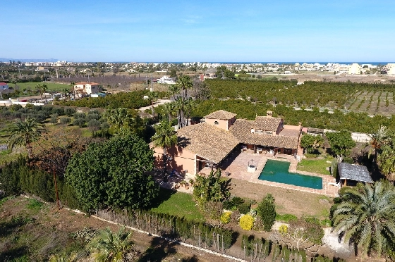 Finca in Denia zu verkaufen, Living area 450 m², Baujahr 1985, + Ofen, Klimaanlage, Plot 17000 m², 8 Schlafzimmer, 4 Badezimmer, Pool, ref.: SC-T0617-42