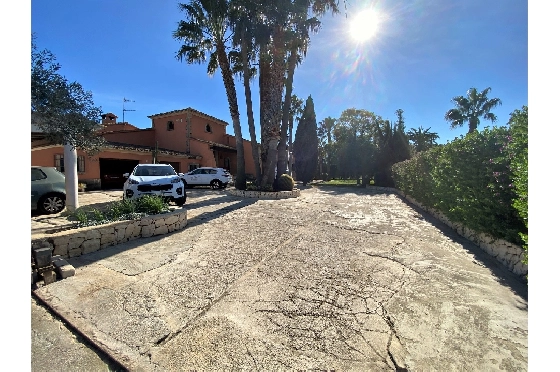 Finca in Denia zu verkaufen, Living area 450 m², Baujahr 1985, + Ofen, Klimaanlage, Plot 17000 m², 8 Schlafzimmer, 4 Badezimmer, Pool, ref.: SC-T0617-49