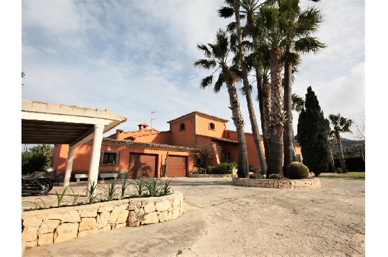 Finca in Denia zu verkaufen, Living area 450 m², Baujahr 1985, + Ofen, Klimaanlage, Plot 17000 m², 8 Schlafzimmer, 4 Badezimmer, Pool, ref.: SC-T0617-50