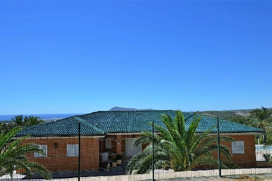 Villa in Altea zu verkaufen, Living area 688 m², Zustand gepflegt, + Zentralheizung, Klimaanlage, Plot 16250 m², 5 Schlafzimmer, 3 Badezimmer, Pool, ref.: GB-4617-MJ-1