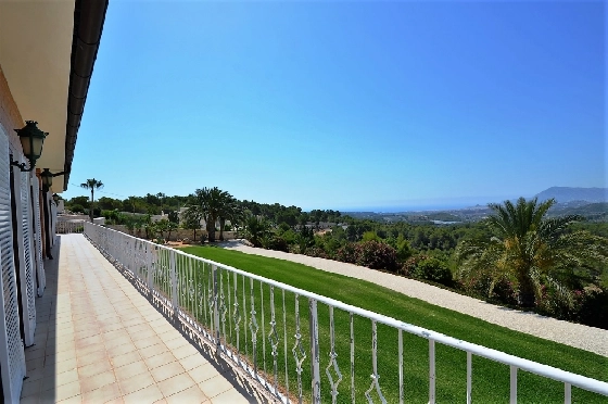 Villa in Altea zu verkaufen, Living area 688 m², Zustand gepflegt, + Zentralheizung, Klimaanlage, Plot 16250 m², 5 Schlafzimmer, 3 Badezimmer, Pool, ref.: GB-4617-MJ-19