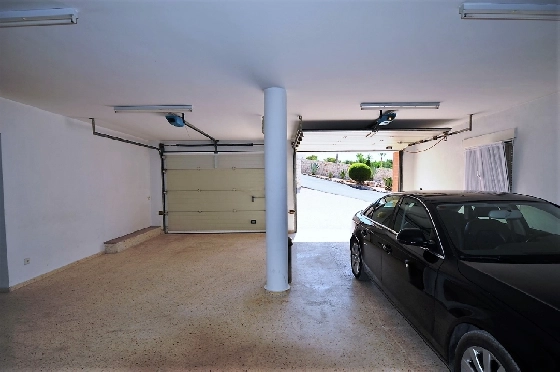 Villa in Altea zu verkaufen, Living area 688 m², Zustand gepflegt, + Zentralheizung, Klimaanlage, Plot 16250 m², 5 Schlafzimmer, 3 Badezimmer, Pool, ref.: GB-4617-MJ-21