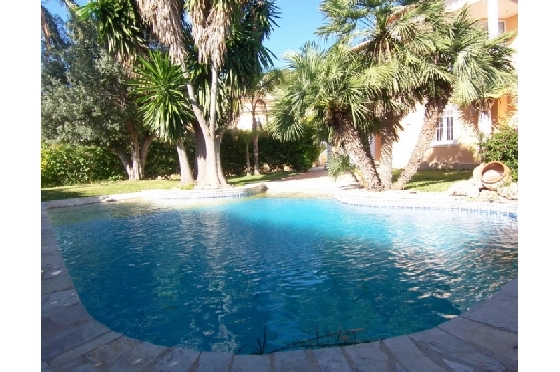 Villa in Moraira(Club Moraira) zu verkaufen, Living area 220 m², Baujahr 2000, + Fussbodenheizung, Klimaanlage, Plot 800 m², 4 Schlafzimmer, 3 Badezimmer, Pool, ref.: BI-MT.H-523-2