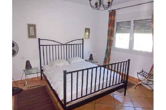 Villa in Moraira(Club Moraira) zu verkaufen, Living area 220 m², Baujahr 2000, + Fussbodenheizung, Klimaanlage, Plot 800 m², 4 Schlafzimmer, 3 Badezimmer, Pool, ref.: BI-MT.H-523-23