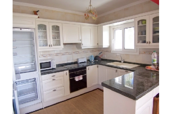 Villa in Moraira(Club Moraira) zu verkaufen, Living area 220 m², Baujahr 2000, + Fussbodenheizung, Klimaanlage, Plot 800 m², 4 Schlafzimmer, 3 Badezimmer, Pool, ref.: BI-MT.H-523-5