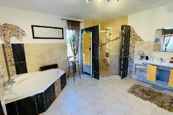 Villa in Tormos zu verkaufen, Living area 300 m², Baujahr 2007, Zustand gepflegt, + Zentralheizung, Klimaanlage, Plot 13000 m², 4 Schlafzimmer, 4 Badezimmer, Pool, ref.: JS-0724-11