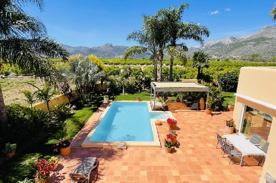Villa in Tormos zu verkaufen, Living area 300 m², Baujahr 2007, Zustand gepflegt, + Zentralheizung, Klimaanlage, Plot 13000 m², 4 Schlafzimmer, 4 Badezimmer, Pool, ref.: JS-0724-2