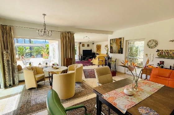 Villa in Tormos zu verkaufen, Living area 300 m², Baujahr 2007, Zustand gepflegt, + Zentralheizung, Klimaanlage, Plot 13000 m², 4 Schlafzimmer, 4 Badezimmer, Pool, ref.: JS-0724-7