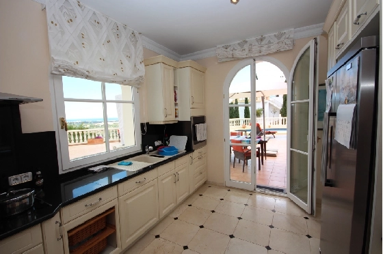 Villa in Denia-La Sella zu verkaufen, Living area 425 m², Baujahr 2006, Zustand neuwertig, + Fussbodenheizung, Klimaanlage, Plot 1300 m², 5 Schlafzimmer, 4 Badezimmer, Pool, ref.: MJ-0618-21