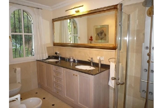 Villa in Denia-La Sella zu verkaufen, Living area 425 m², Baujahr 2006, Zustand neuwertig, + Fussbodenheizung, Klimaanlage, Plot 1300 m², 5 Schlafzimmer, 4 Badezimmer, Pool, ref.: MJ-0618-23