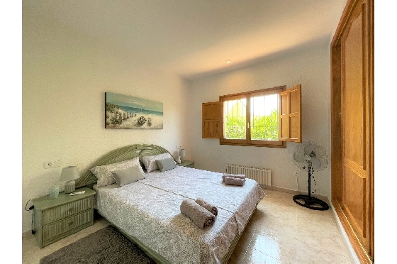 Villa in Els Poblets(Barranquets) zur Ferienvermietung, Living area 130 m², Baujahr 2000, Zustand modernisiert, + Zentralheizung, Klimaanlage, Plot 580 m², 3 Schlafzimmer, 2 Badezimmer, Pool, ref.: T-0819-10