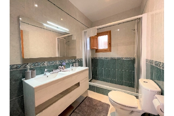 Villa in Els Poblets(Barranquets) zur Ferienvermietung, Living area 130 m², Baujahr 2000, Zustand modernisiert, + Zentralheizung, Klimaanlage, Plot 580 m², 3 Schlafzimmer, 2 Badezimmer, Pool, ref.: T-0819-12
