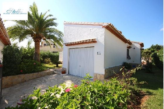 Villa in Els Poblets(Barranquets) zur Ferienvermietung, Living area 130 m², Baujahr 2000, Zustand modernisiert, + Zentralheizung, Klimaanlage, Plot 580 m², 3 Schlafzimmer, 2 Badezimmer, Pool, ref.: T-0819-15