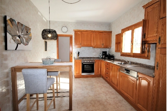 Villa in Els Poblets(Barranquets) zur Ferienvermietung, Living area 130 m², Baujahr 2000, Zustand modernisiert, + Zentralheizung, Klimaanlage, Plot 580 m², 3 Schlafzimmer, 2 Badezimmer, Pool, ref.: T-0819-9