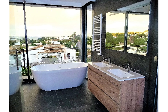Villa in Moraira(Benimeit) zu verkaufen, Living area 185 m², Baujahr 2020, Klimaanlage, Plot 850 m², 4 Schlafzimmer, 3 Badezimmer, Pool, ref.: BI-MT.H-742-8