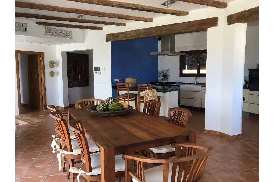 Villa in Denia zu verkaufen, Living area 240 m², Baujahr 2010, Zustand neuwertig, + Zentralheizung, Klimaanlage, Plot 1000 m², 6 Schlafzimmer, 3 Badezimmer, Pool, ref.: SC-L0920-7