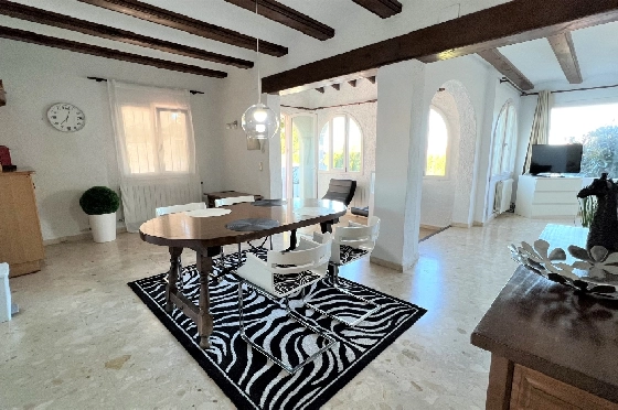 Villa in Denia zur Ferienvermietung, Living area 117 m², Baujahr 1974, Zustand gepflegt, + Zentralheizung, Klimaanlage, Plot 680 m², 3 Schlafzimmer, 2 Badezimmer, Pool, ref.: T-0615-8