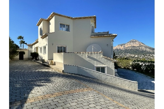 Villa in Javea zu verkaufen, Living area 468 m², Klimaanlage, Plot 2012 m², 4 Schlafzimmer, 4 Badezimmer, Pool, ref.: BS-3974722-41