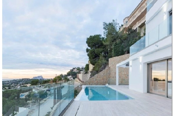 Villa in Moraira zu verkaufen, Living area 470 m², Klimaanlage, Plot 836 m², 5 Schlafzimmer, 4 Badezimmer, Pool, ref.: BS-3974695-2