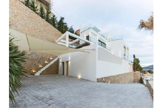 Villa in Moraira zu verkaufen, Living area 470 m², Klimaanlage, Plot 836 m², 5 Schlafzimmer, 4 Badezimmer, Pool, ref.: BS-3974695-20