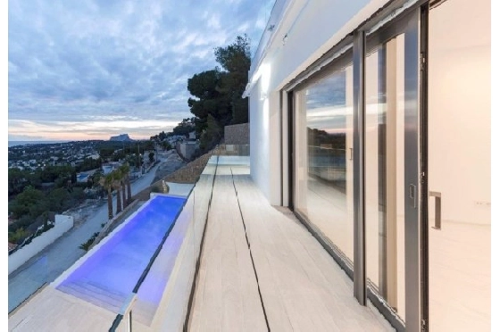 Villa in Moraira zu verkaufen, Living area 470 m², Klimaanlage, Plot 836 m², 5 Schlafzimmer, 4 Badezimmer, Pool, ref.: BS-3974695-25