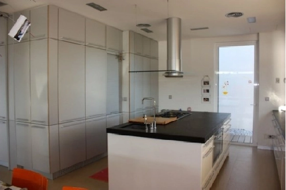 Villa in Denia zu verkaufen, Living area 544 m², Klimaanlage, Plot 10500 m², 4 Schlafzimmer, 3 Badezimmer, Pool, ref.: BS-3974691-18