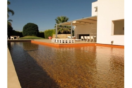 Villa in Denia zu verkaufen, Living area 544 m², Klimaanlage, Plot 10500 m², 4 Schlafzimmer, 3 Badezimmer, Pool, ref.: BS-3974691-8
