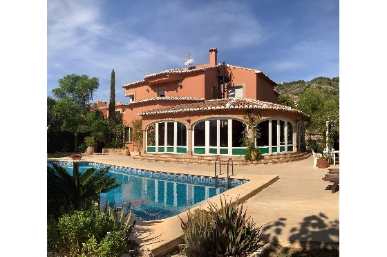 Villa in Javea zu verkaufen, Living area 604 m², Klimaanlage, 4 Schlafzimmer, 6 Badezimmer, Pool, ref.: BS-4354121-18