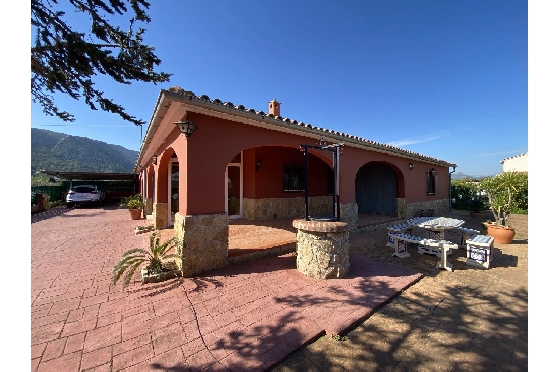 Finca in Pedreguer(Campo) zu verkaufen, Living area 150 m², Baujahr 1980, Zustand gepflegt, Klimaanlage, Plot 700 m², 4 Schlafzimmer, 2 Badezimmer, Pool, ref.: GC-0322-6