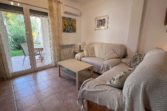 Reihenhaus in Denia(Las Marinas) zur Ferienvermietung, Living area 98 m², Baujahr 2001, Zustand gepflegt, + KLIMA, Klimaanlage, 2 Schlafzimmer, 2 Badezimmer, Pool, ref.: T-0222-9