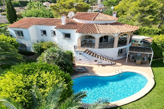 Villa in Denia(Montgo) zur Ferienvermietung, Living area 220 m², Baujahr 1997, Zustand gepflegt, + Zentralheizung, Klimaanlage, Plot 915 m², 3 Schlafzimmer, 3 Badezimmer, Pool, ref.: T-0422-1