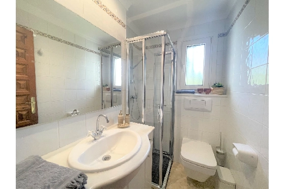 Villa in Denia(Montgo) zur Ferienvermietung, Living area 220 m², Baujahr 1997, Zustand gepflegt, + Zentralheizung, Klimaanlage, Plot 915 m², 3 Schlafzimmer, 3 Badezimmer, Pool, ref.: T-0422-21
