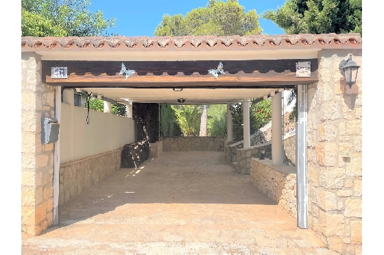 Villa in Denia(Montgo) zur Ferienvermietung, Living area 220 m², Baujahr 1997, Zustand gepflegt, + Zentralheizung, Klimaanlage, Plot 915 m², 3 Schlafzimmer, 3 Badezimmer, Pool, ref.: T-0422-28