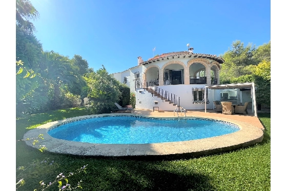Villa in Denia(Montgo) zur Ferienvermietung, Living area 220 m², Baujahr 1997, Zustand gepflegt, + Zentralheizung, Klimaanlage, Plot 915 m², 3 Schlafzimmer, 3 Badezimmer, Pool, ref.: T-0422-4