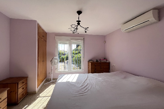 Villa in Pedreguer(Monte Solana) zu verkaufen, Living area 239 m², Baujahr 2005, + KLIMA, Klimaanlage, Plot 873 m², 3 Schlafzimmer, 3 Badezimmer, Pool, ref.: SB-2222-12