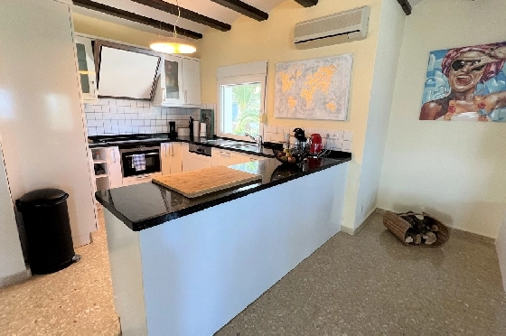 Villa in Denia(Les Galeretes) zur Ferienvermietung, Living area 215 m², Baujahr 1980, Zustand gepflegt, + Zentralheizung, Klimaanlage, Plot 800 m², 3 Schlafzimmer, 2 Badezimmer, Pool, ref.: T-0822-10