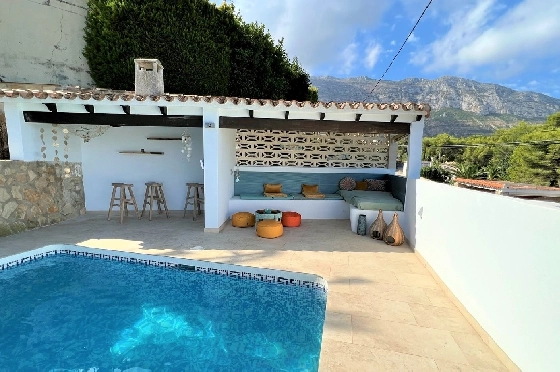 Villa in Denia(Les Galeretes) zur Ferienvermietung, Living area 215 m², Baujahr 1980, Zustand gepflegt, + Zentralheizung, Klimaanlage, Plot 800 m², 3 Schlafzimmer, 2 Badezimmer, Pool, ref.: T-0822-5