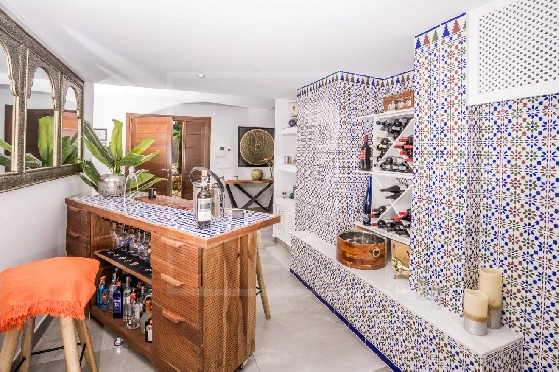 Villa in Moraira(Pla del Mar) zu verkaufen, Living area 283 m², Baujahr 1975, Klimaanlage, Plot 840 m², 4 Schlafzimmer, 4 Badezimmer, Pool, ref.: NL-NLD1475-12