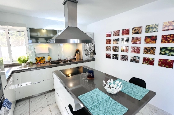 Villa in Denia(Marquesa 6) zu verkaufen, Living area 227 m², Baujahr 1995, Zustand modernisiert, + Zentralheizung, Klimaanlage, Plot 913 m², 3 Schlafzimmer, 2 Badezimmer, Pool, ref.: AS-2423-14