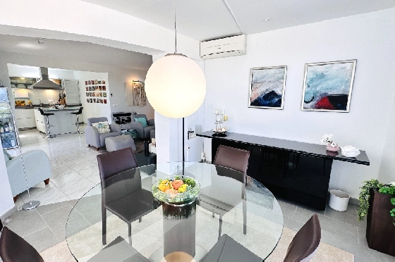 Villa in Denia(Marquesa 6) zu verkaufen, Living area 227 m², Baujahr 1995, Zustand modernisiert, + Zentralheizung, Klimaanlage, Plot 913 m², 3 Schlafzimmer, 2 Badezimmer, Pool, ref.: AS-2423-26