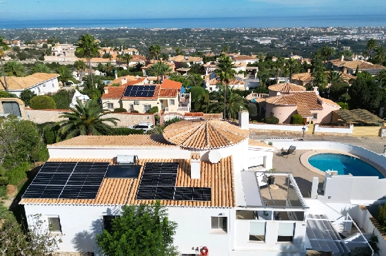 Villa in Denia(Marquesa 6) zu verkaufen, Living area 227 m², Baujahr 1995, Zustand modernisiert, + Zentralheizung, Klimaanlage, Plot 913 m², 3 Schlafzimmer, 2 Badezimmer, Pool, ref.: AS-2423-7
