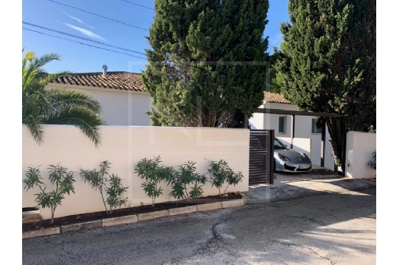 Villa in Moraira zu verkaufen, Living area 357 m², Klimaanlage, Plot 804 m², 4 Schlafzimmer, 4 Badezimmer, Pool, ref.: NL-NL1426-17