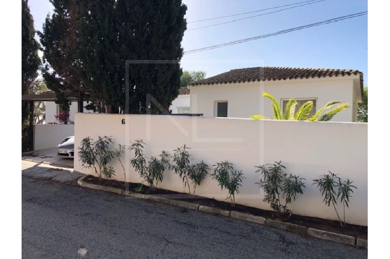 Villa in Moraira zu verkaufen, Living area 357 m², Klimaanlage, Plot 804 m², 4 Schlafzimmer, 4 Badezimmer, Pool, ref.: NL-NL1426-19