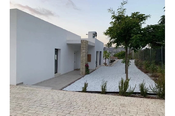 Villa in Javea zu verkaufen, Living area 246 m², Klimaanlage, 5 Schlafzimmer, 4 Badezimmer, Pool, ref.: BS-5060525-26