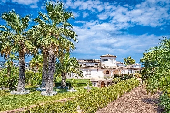 Villa in Javea zu verkaufen, Living area 600 m², Klimaanlage, Plot 2407 m², 5 Schlafzimmer, 5 Badezimmer, Pool, ref.: BS-8172071-1