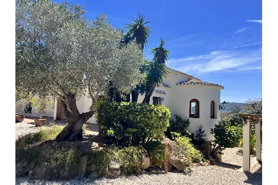 Villa in Javea zu verkaufen, Living area 390 m², Klimaanlage, 5 Schlafzimmer, 4 Badezimmer, Pool, ref.: BS-82321828-12